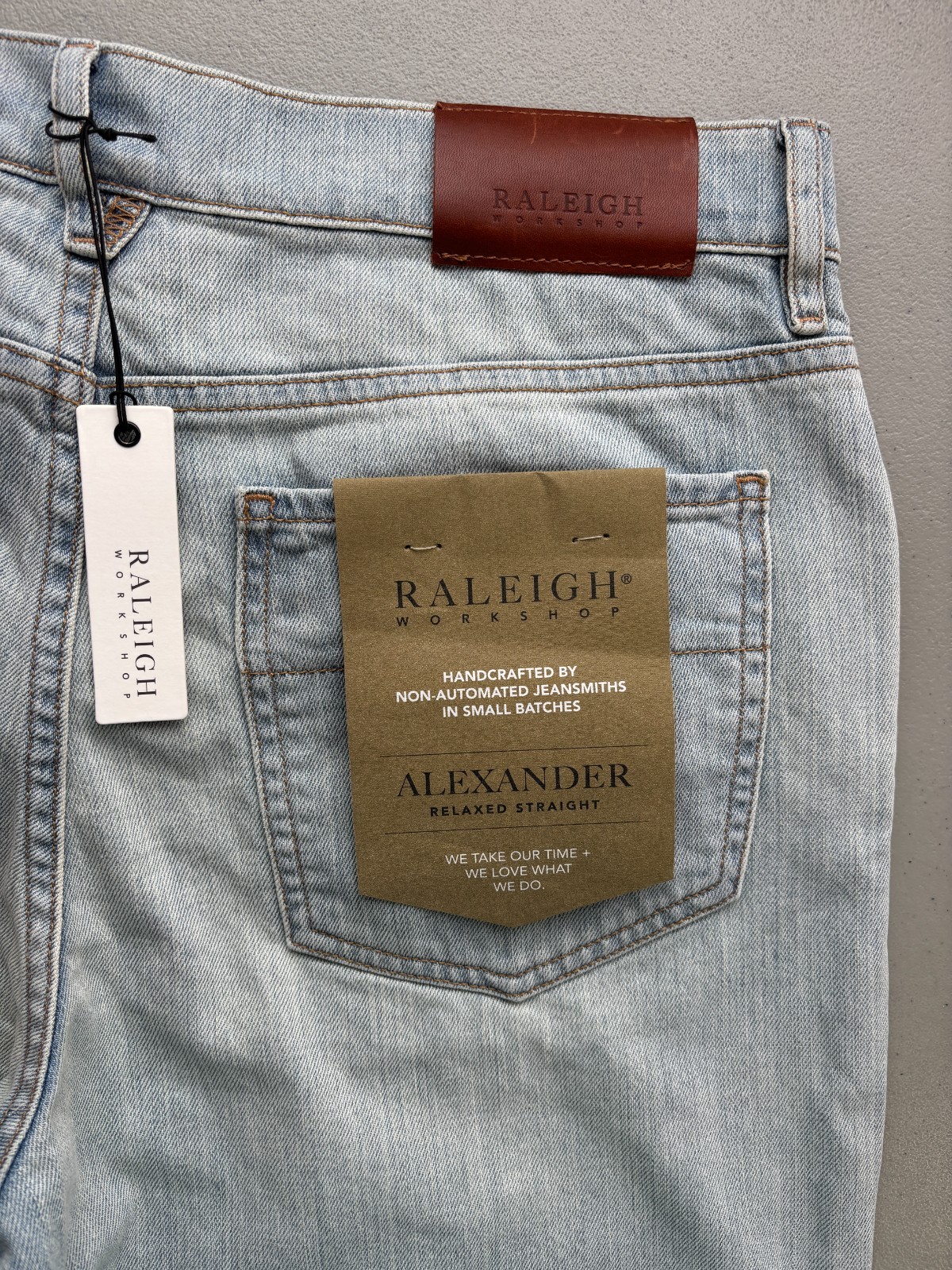 NWT Raleigh Alexander Relaxed Straight Jeans Size 31 NWT Raleigh Alexander Relaxed Straight Jeans Size 31
