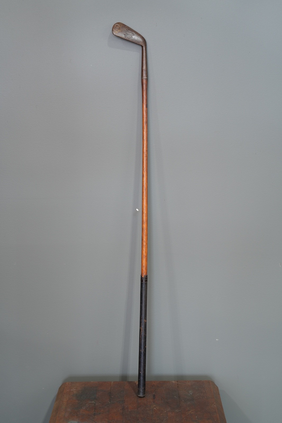 Antique Hickory wood Shaft Golf club Herd and Herd Iron Special Vintage Antique Hickory wood Shaft Golf club Herd and Herd Iron Special Vintage