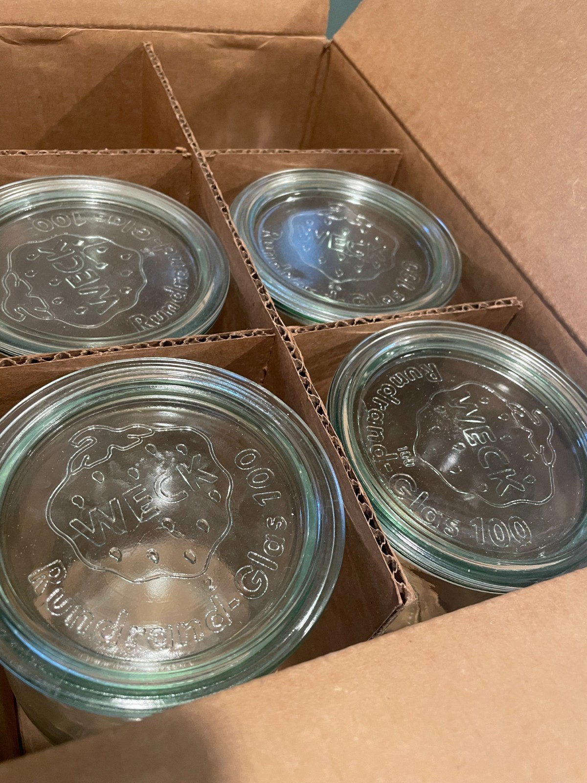 WECK 745 1L Tulip Jar w/ Lid, Seal & Clips Boxed