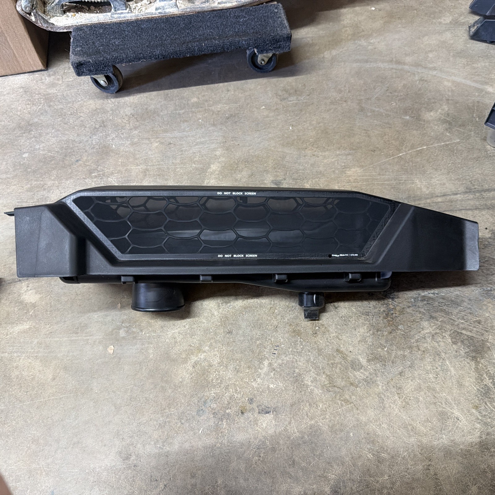 Polaris RZR XP 1000 Air InTake Bezel Upper RH 24-25 OEM 5458013-070 2638283 L708