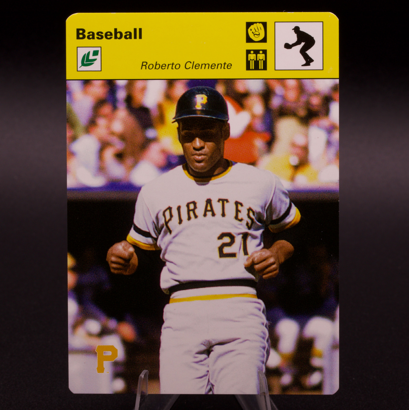 2005 Leaf Sportscasters Roberto Clemente #40 /35 Pittsburgh Pirates HOF Card