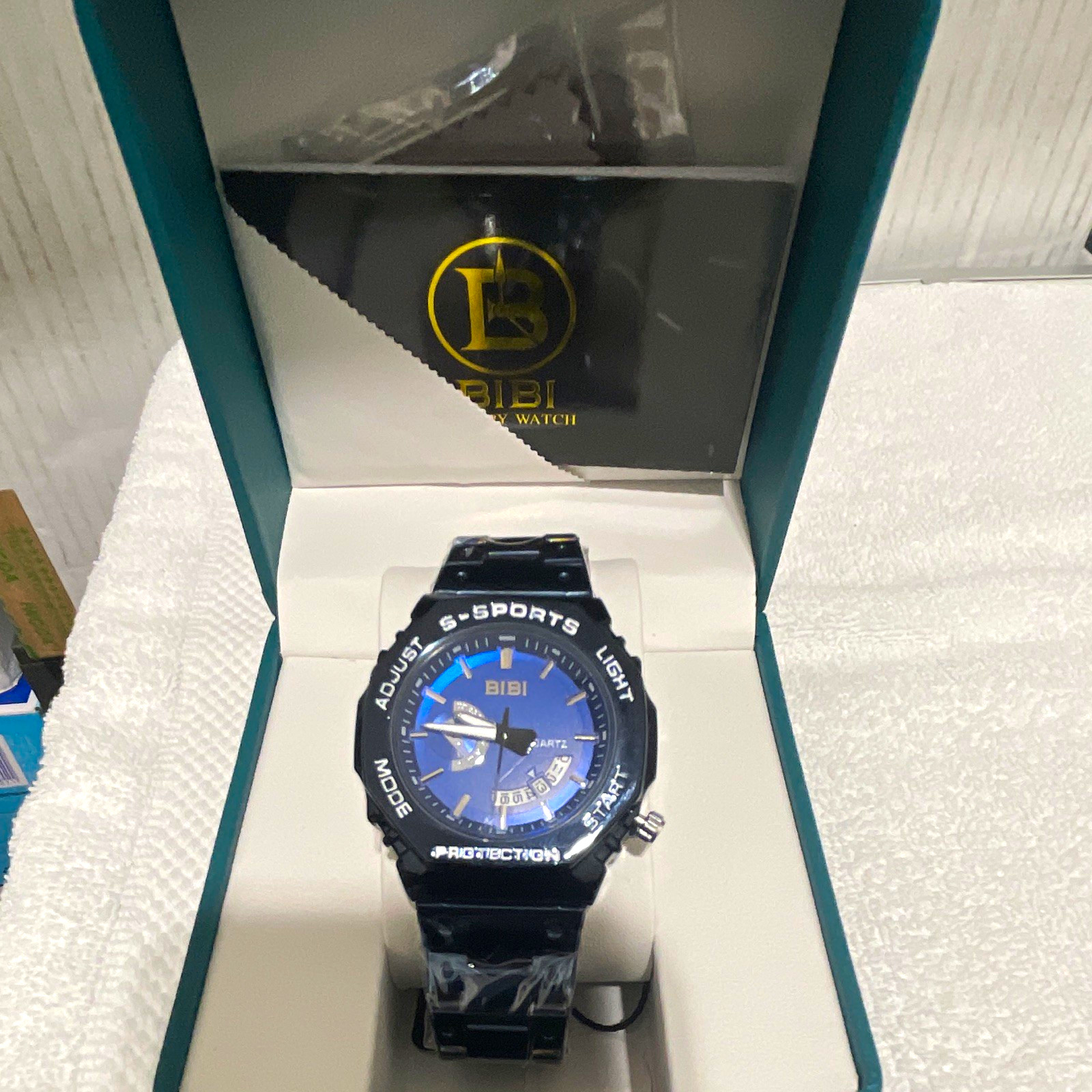 BIBI S-SPORTS Quartz Date Blue Dial Black Resin Case/Strap Watch Box BIBI S-SPORTS Quartz Date Blue Dial Black Resin Case/Strap Watch Box
