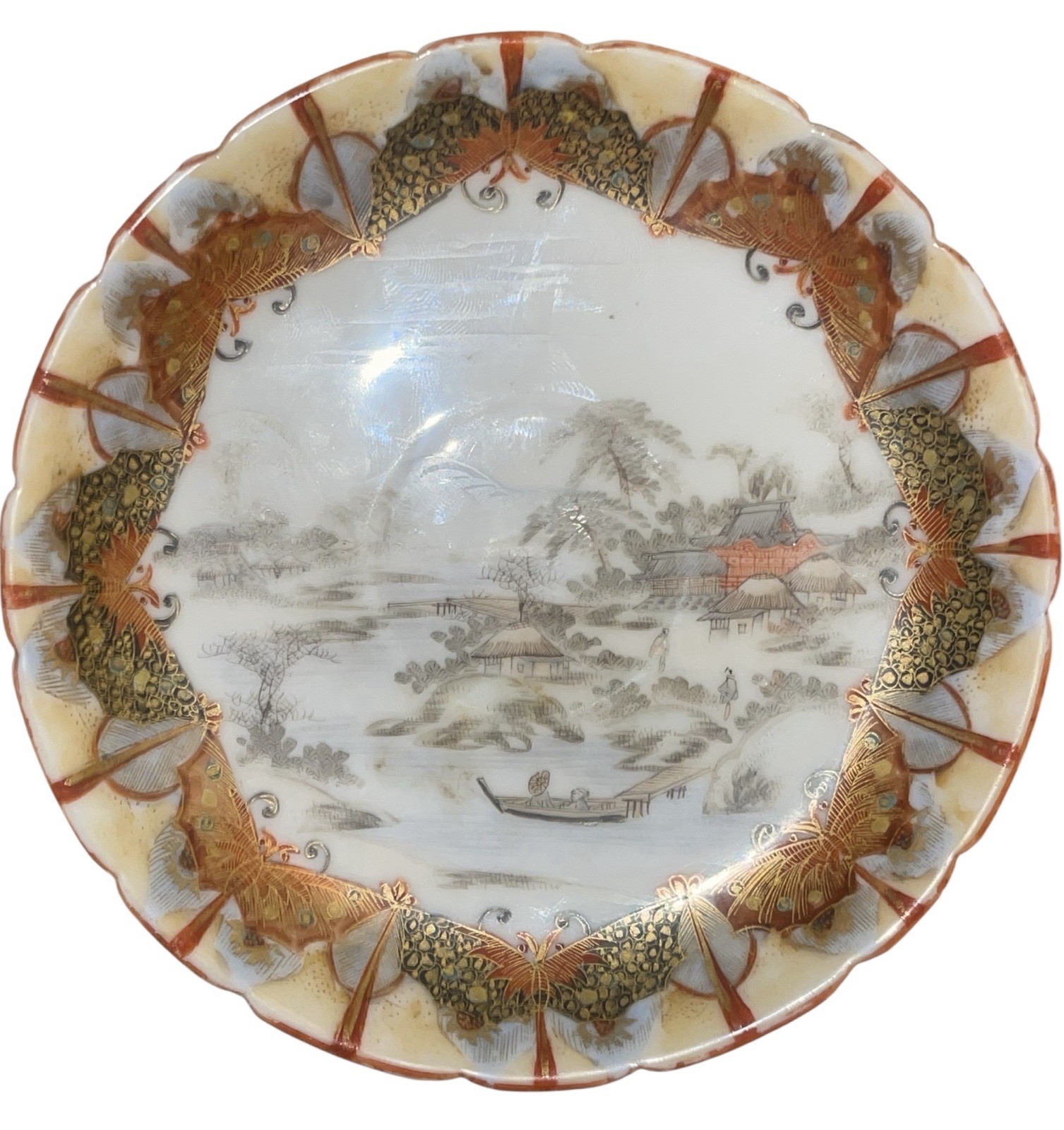 Late 19th Century Kutani Porcelain Plate Meiji Period (1868–1912), Japan Late 19th Century Kutani Porcelain Plate Meiji Period (1868–1912), Japan
