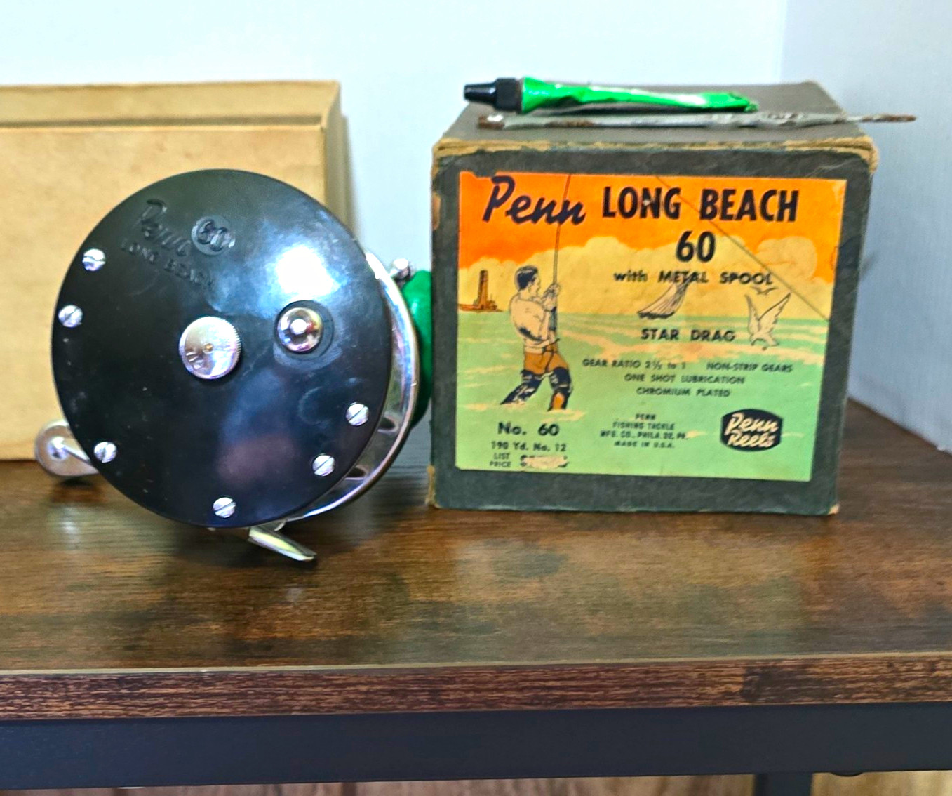 Penn Long Beach 60 Vintage Saltwater Casting Reel Star Drag w/ Box Mint. New