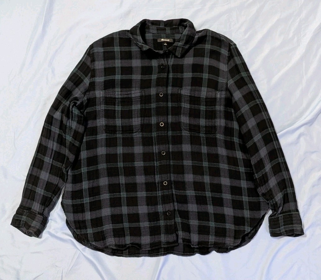 Madewell Flannel Sunday Shirt Women Large Gray/Black Buffalo Plaid Button Down Madewell Flannel Sunday Shirt Women Large Gray/Black Buffalo Plaid Button Down