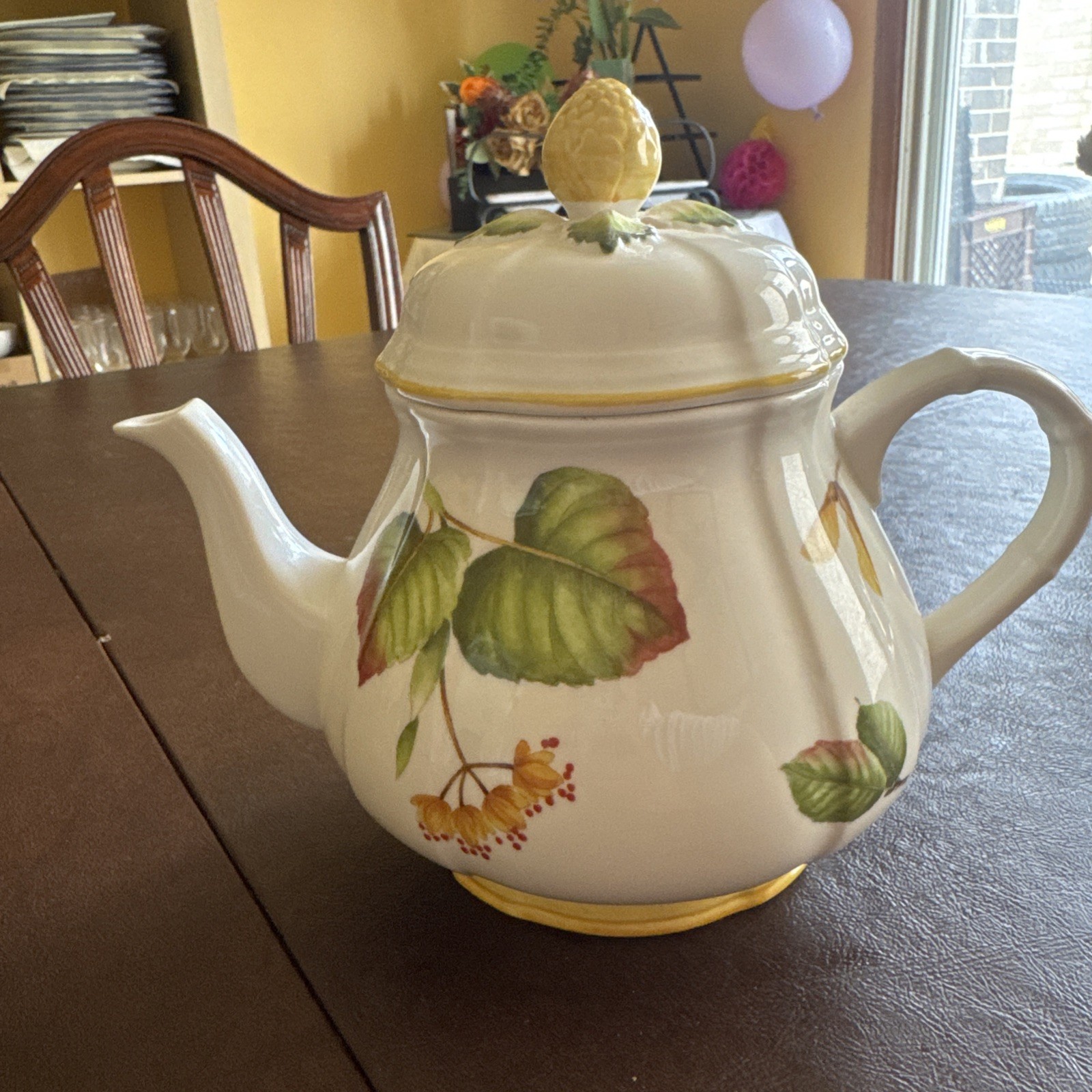 Villeroy Boch Parkland Tea Pot 4 Cup Villeroy Boch Parkland Tea Pot 4 Cup