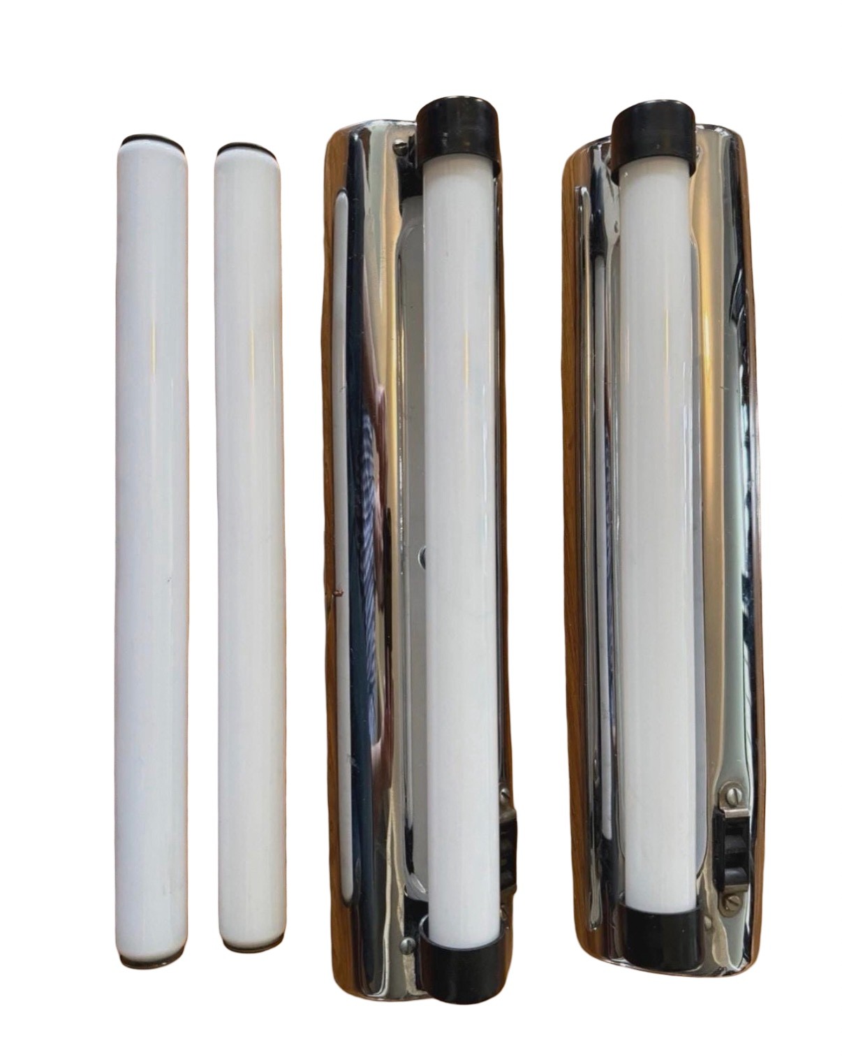 VL1369 Pair Vintage c1940 Lumiline Sconces Retro Machine Age Chrome All Original VL1369 Pair Vintage c1940 Lumiline Sconces Retro Machine Age Chrome All Original