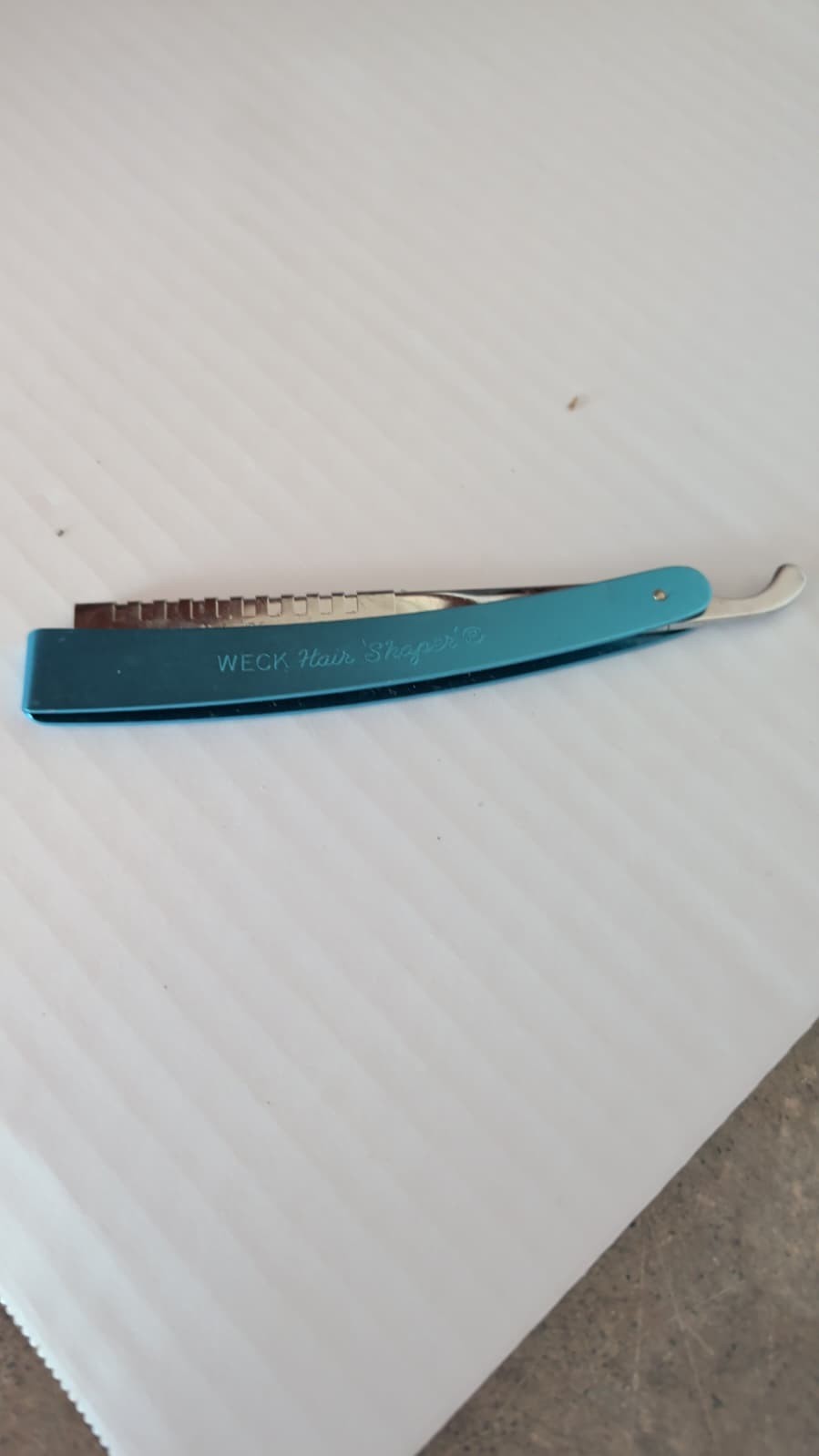 Vintage 1960\'s WECK Hair Shaper Straight Razor LIGHT USE NO DAMAGE