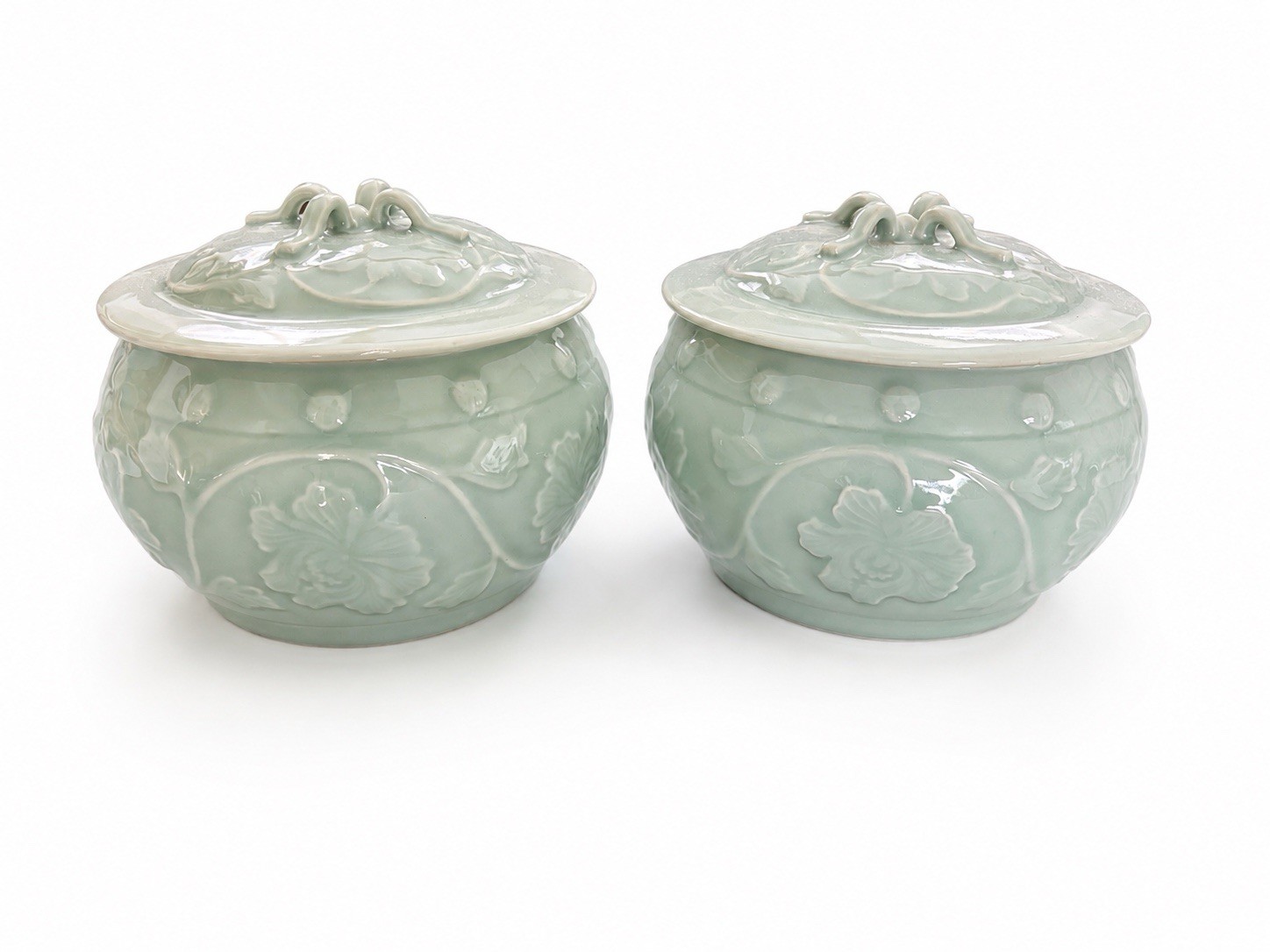 Pair Vintage Chinese Celadon Green Lidded Covered Lotus Foliage Design Jars 6”