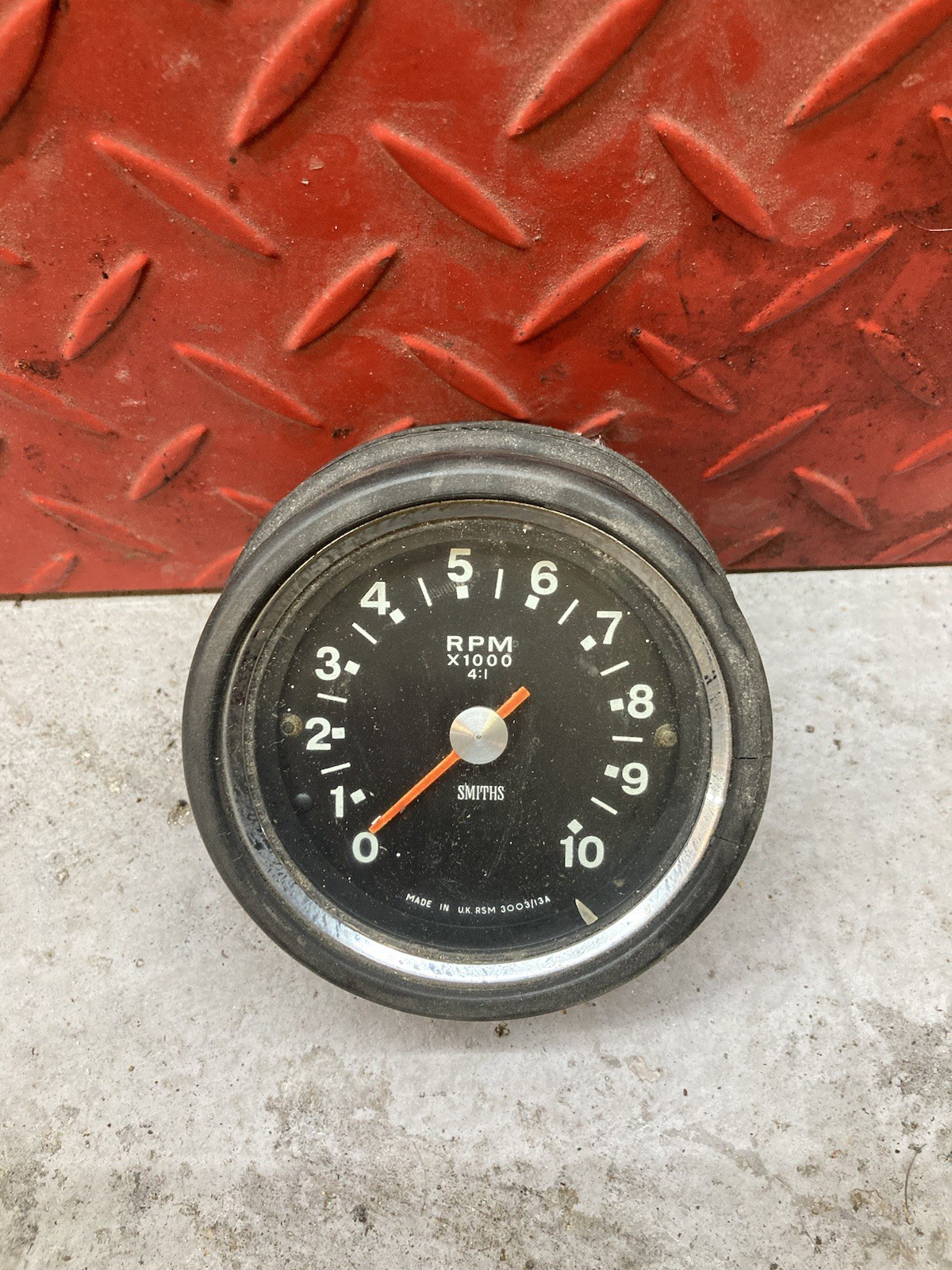 Smiths BSA Tachometer RSM 3003/14 7k miles Smiths BSA Tachometer RSM 3003/14 7k miles