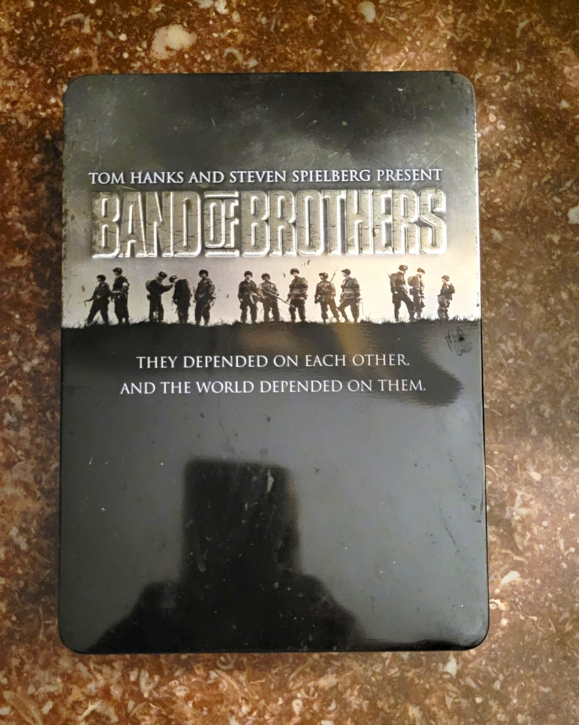 Band of Brothers Complete Series 6-Disc DVD Metal Tin Case HBO 2002 Spielberg
