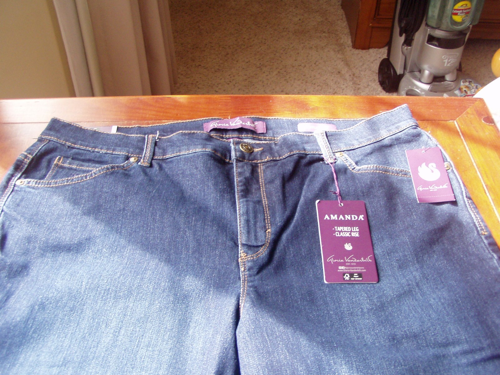 gloria vanderbilt amanda jeans 16w short super strech denim med. blue NWT swan