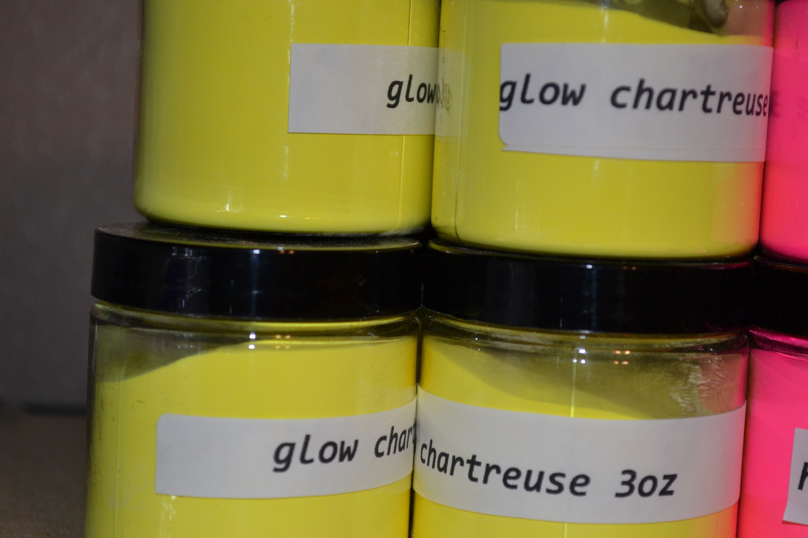 PRO TEC POWDER PAINT 3OZ JAR JIG PAINT U PICK LURE PAINT PROTEC POWDER PAINT PRO TEC POWDER PAINT 3OZ JAR JIG PAINT U PICK LURE PAINT PROTEC POWDER PAINT