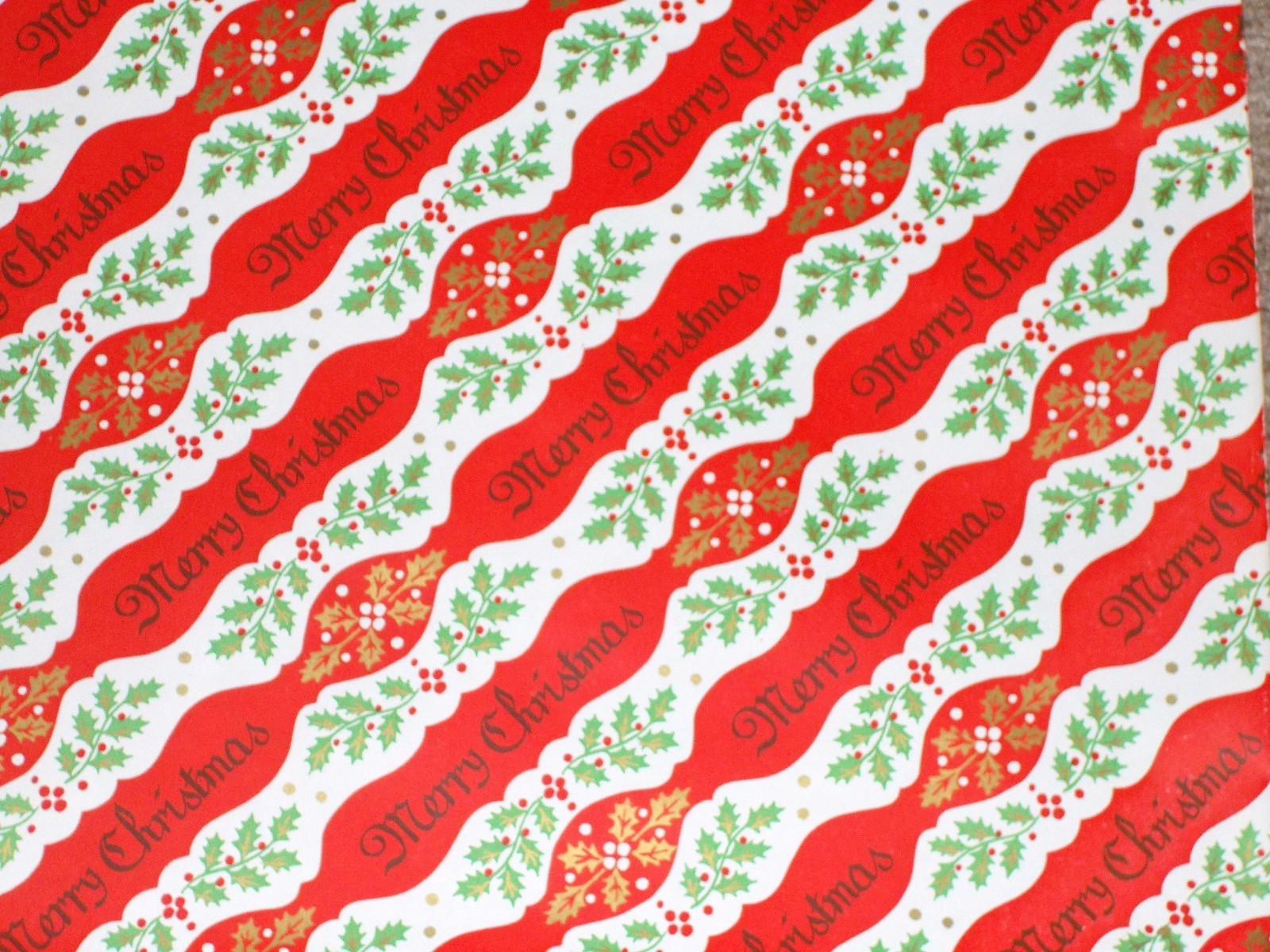 VTG MERRY CHRISTMAS 1950 ATOMIC AGE STORE WRAPPING PAPER 2 YARDS MCM HOLLY VTG MERRY CHRISTMAS 1950 ATOMIC AGE STORE WRAPPING PAPER 2 YARDS MCM HOLLY