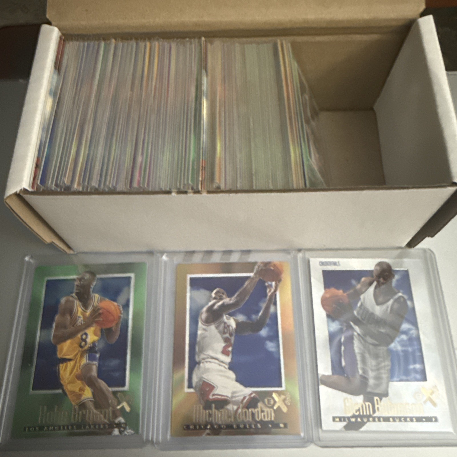 1996-97 Skybox E-X2000 Complete Set Jordan Kobe Iverson RC + Robinson Credential 1996-97 Skybox E-X2000 Complete Set Jordan Kobe Iverson RC + Robinson Credential
