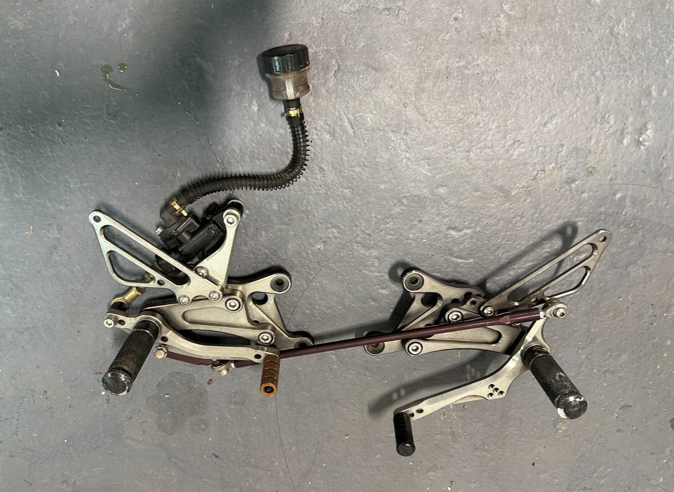 04-06 YAMAHA YZF R1 YZFR1 SATO RACING REARSETS REAR SETS SHIFT BRAKE MASTER