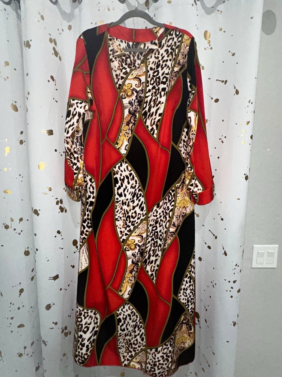 Women\'s Satin Leopard Print Kimono Robe Button-Front V-Neck 2XL Red/Black Women\'s Satin Leopard Print Kimono Robe Button-Front V-Neck 2XL Red/Black