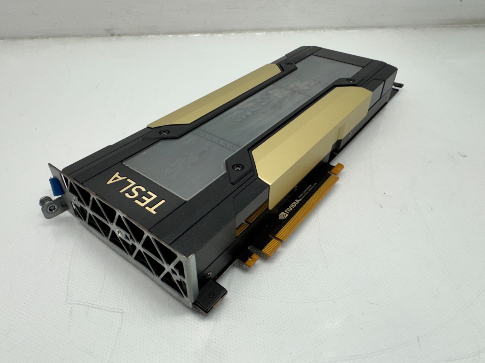P05913-001 /P05470-001 HPE NVIDIA Tesla V100 PCIe 32GB Q9U36A W/Mounting Bracket P05913-001 /P05470-001 HPE NVIDIA Tesla V100 PCIe 32GB Q9U36A W/Mounting Bracket