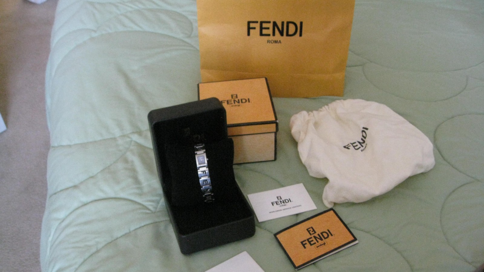 Auth FENDI Stainless Steel Watch Bracelet w/ words of FENDI on Strap New Battery Auth FENDI Stainless Steel Watch Bracelet w/ words of FENDI on Strap New Battery