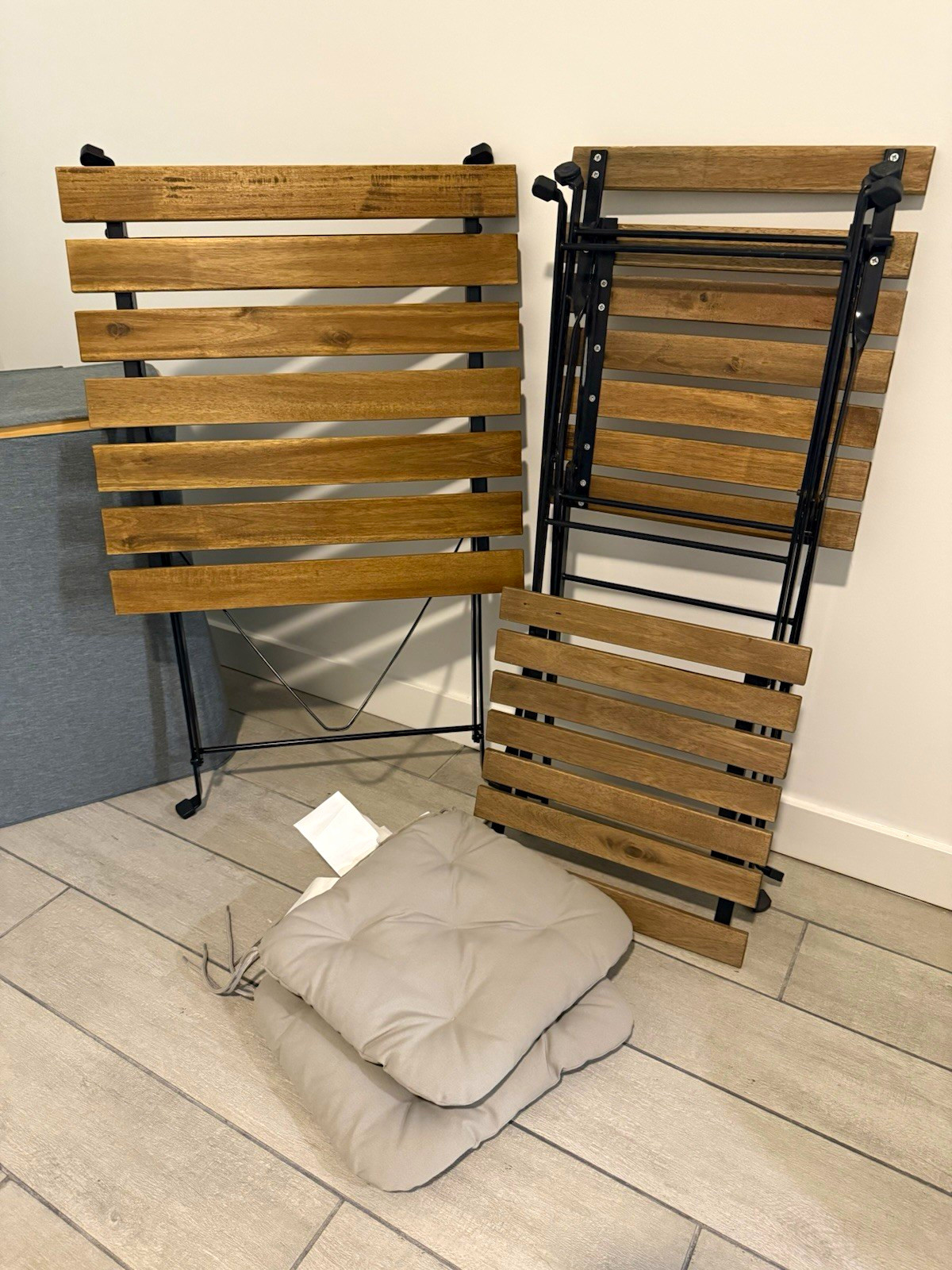 IKEA TÄRNÖ Folding 3-Piece Bistro Set Table + 2 Chairs w/ Cushions IKEA TÄRNÖ Folding 3-Piece Bistro Set Table + 2 Chairs w/ Cushions