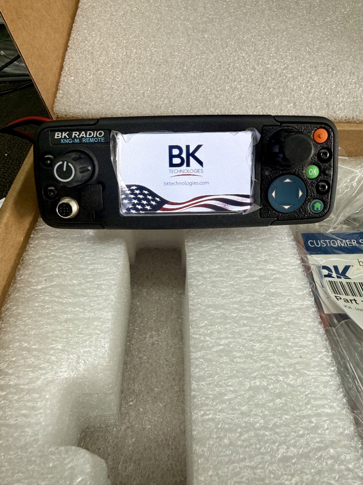 BK Radio KNG-M Remote Control Head KAA0660, bracket, power, 25 pin, and KAA0638 BK Radio KNG-M Remote Control Head KAA0660, bracket, power, 25 pin, and KAA0638