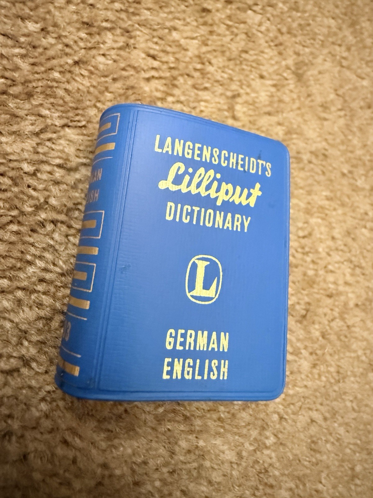 Vintage 1977 Langenscheidt Lilliput Miniature German English Dictionary No 203