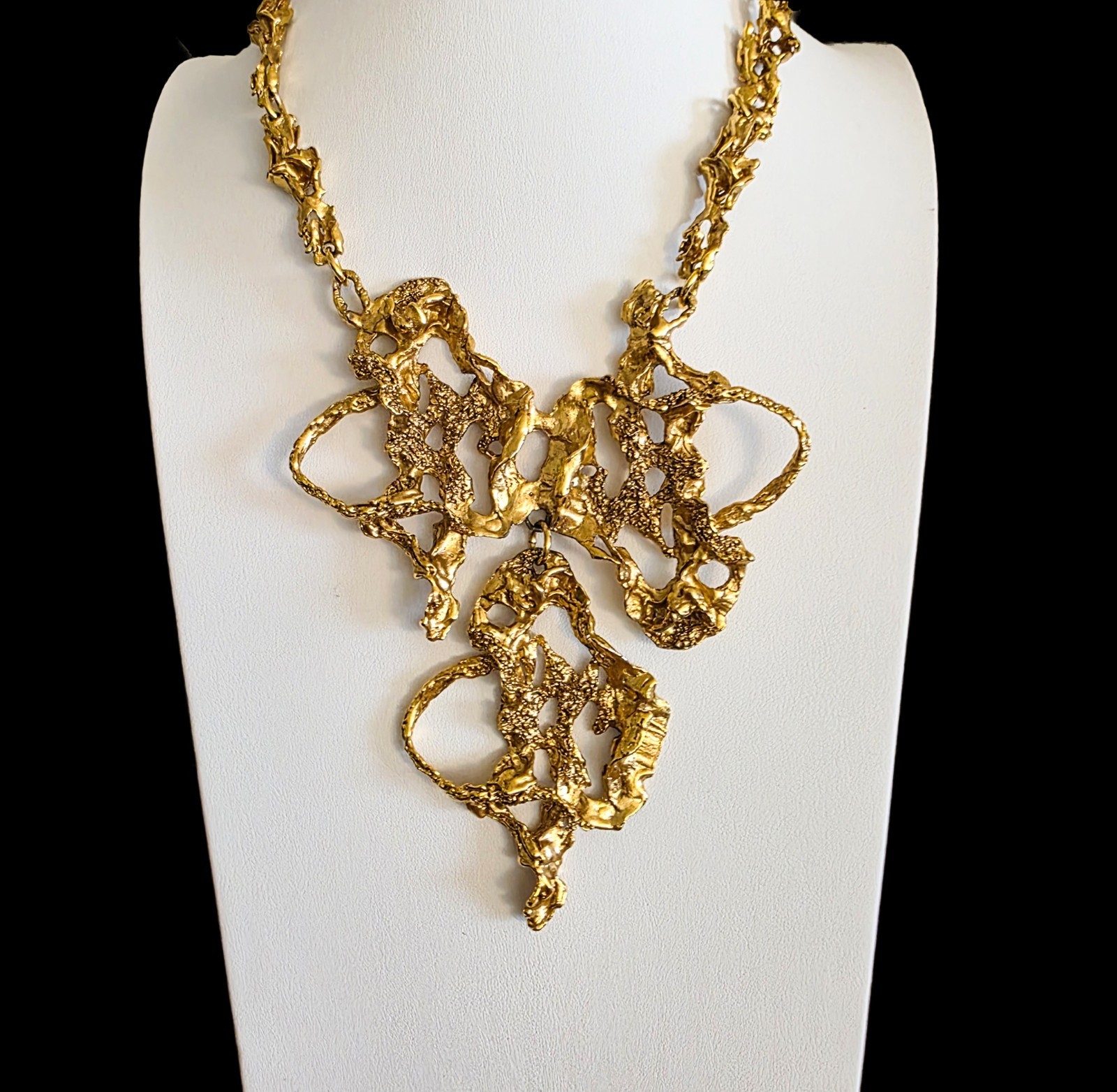 Vintage Attrib Erwin Pearl Organic Brutalist Bib Necklace Molten Gold Tone 18
