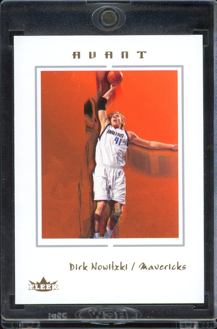 2003-04 Fleer Avant #29 Dirk Nowitzki