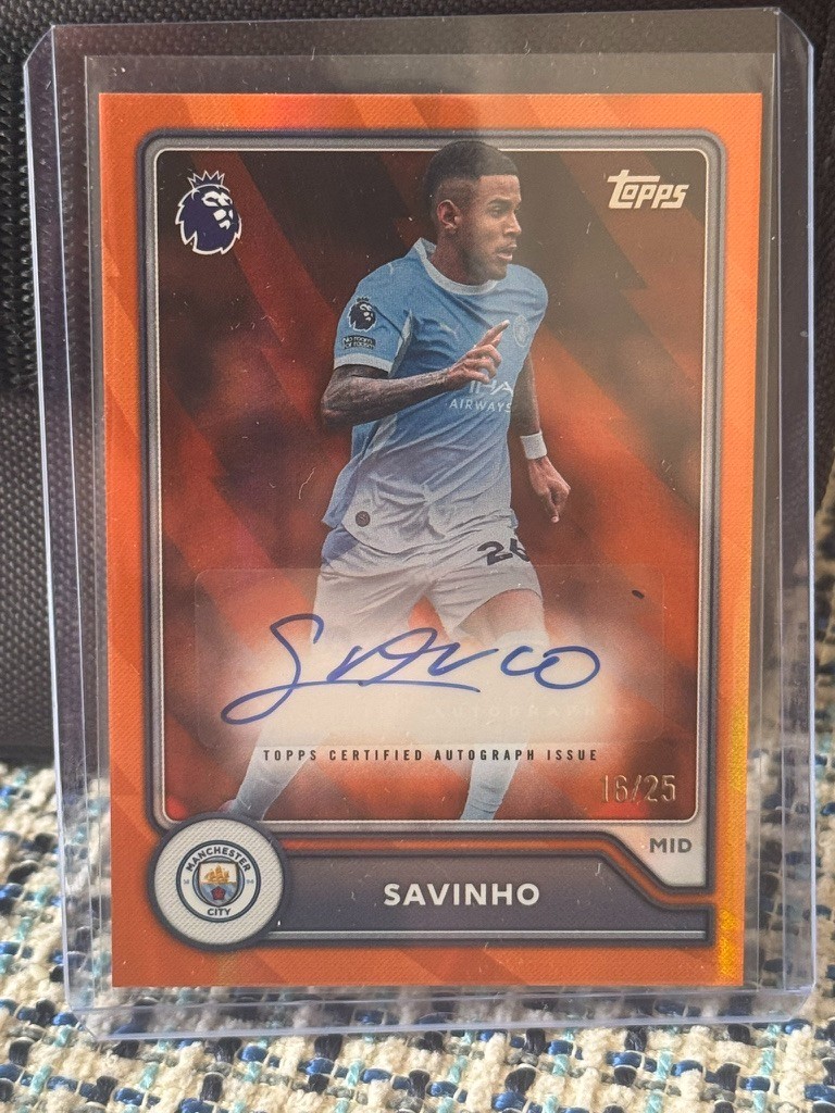 SAVINHO 2026-27 TOPPS PREMIER LEAGUE ORANGE AUTO /25 SAVINHO 2026-27 TOPPS PREMIER LEAGUE ORANGE AUTO /25