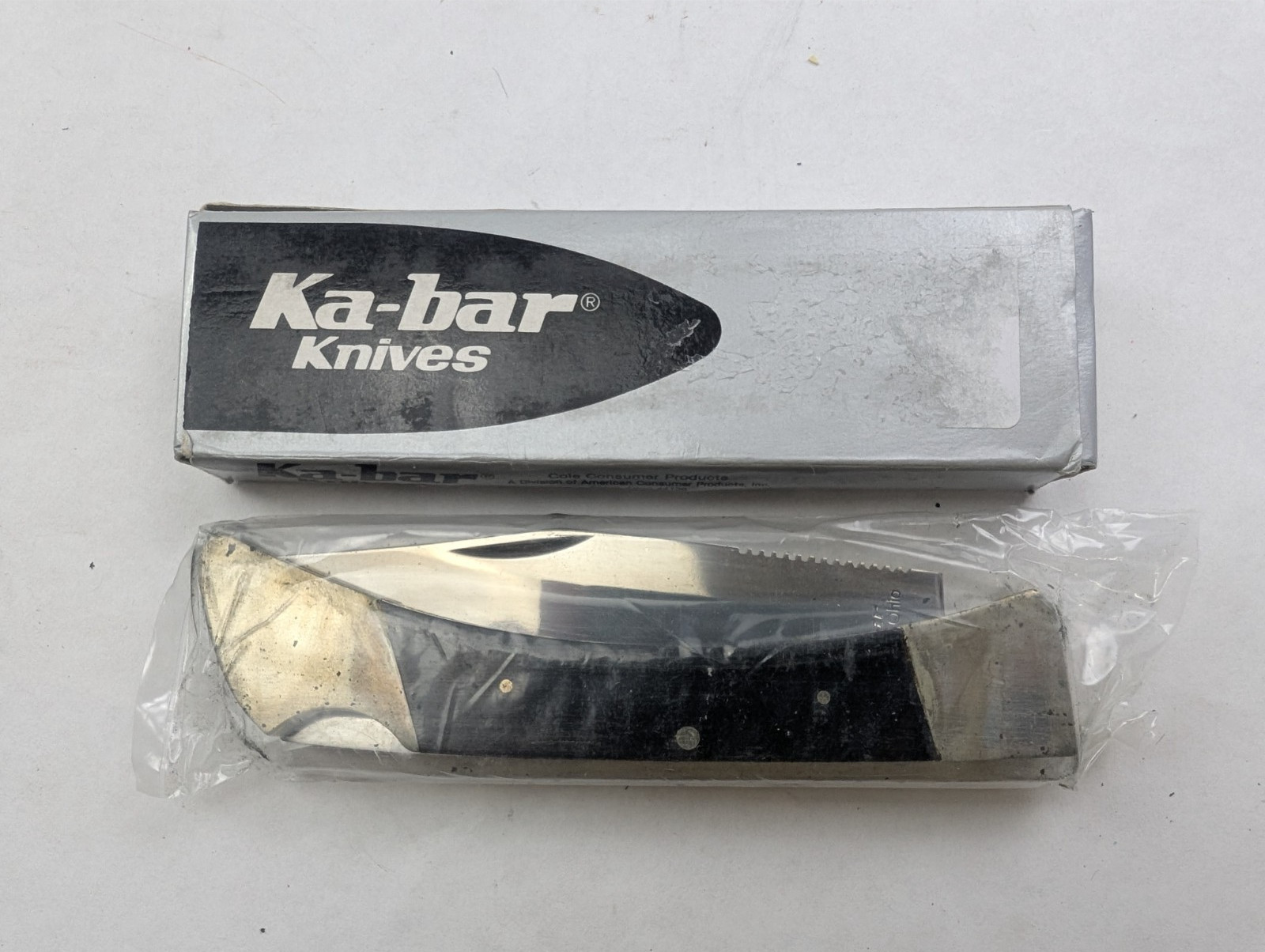 Vintage Ka-bar Cleveland, Ohio 1607 - New Old Stock Vintage Ka-bar Cleveland, Ohio 1607 - New Old Stock