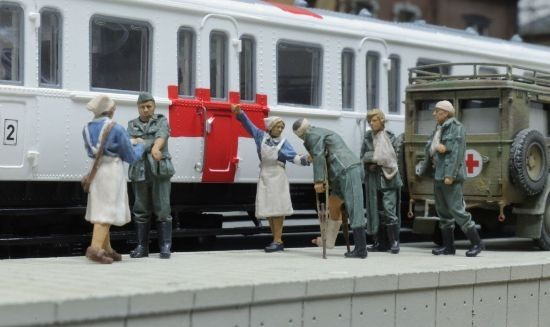 HO Artitec Minitanks German Wounded 6 Soldiers #A3015.5870112