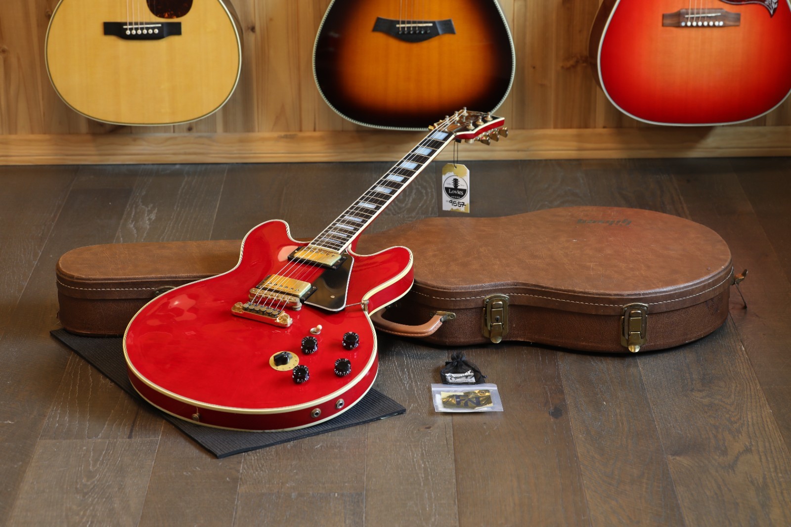 1986 Gibson BB King Lucille Electric Guitar Cherry Red + OHSC