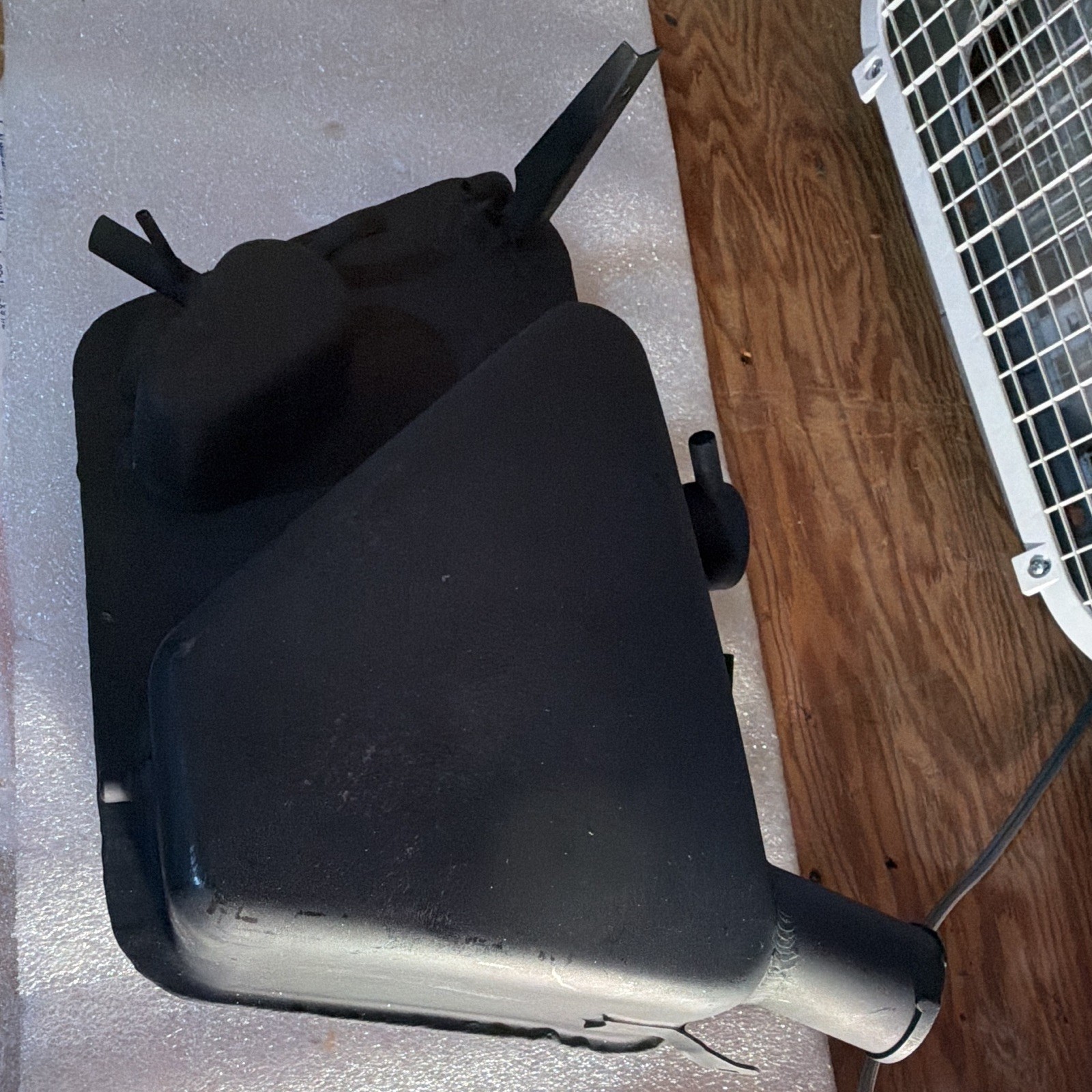 Norton Fastback Oil Tank 1968-1969 Norton Fastback Oil Tank 1968-1969