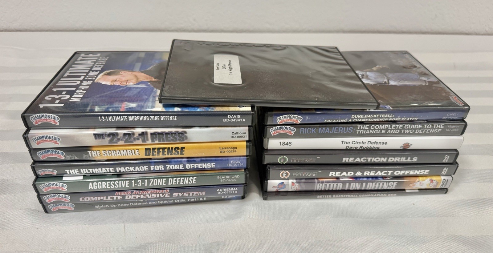 15 Baskeball Instruction Coaching DVDs Championship Production, React, Better BB
