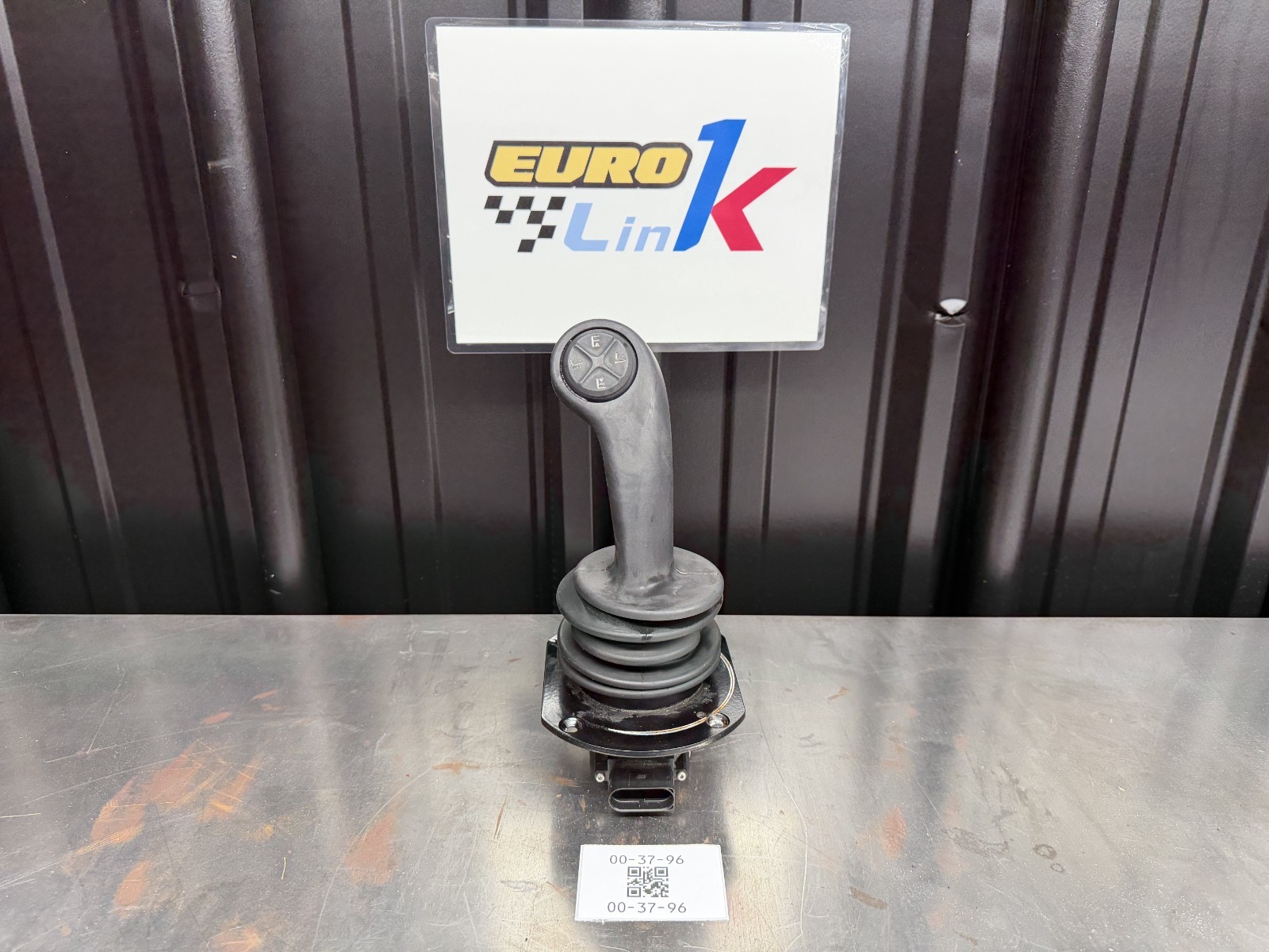 Jungheinrich ETR345 Multi-Pilot Hydraulic Joystick Control Handle 51723373 Jungheinrich ETR345 Multi-Pilot Hydraulic Joystick Control Handle 51723373