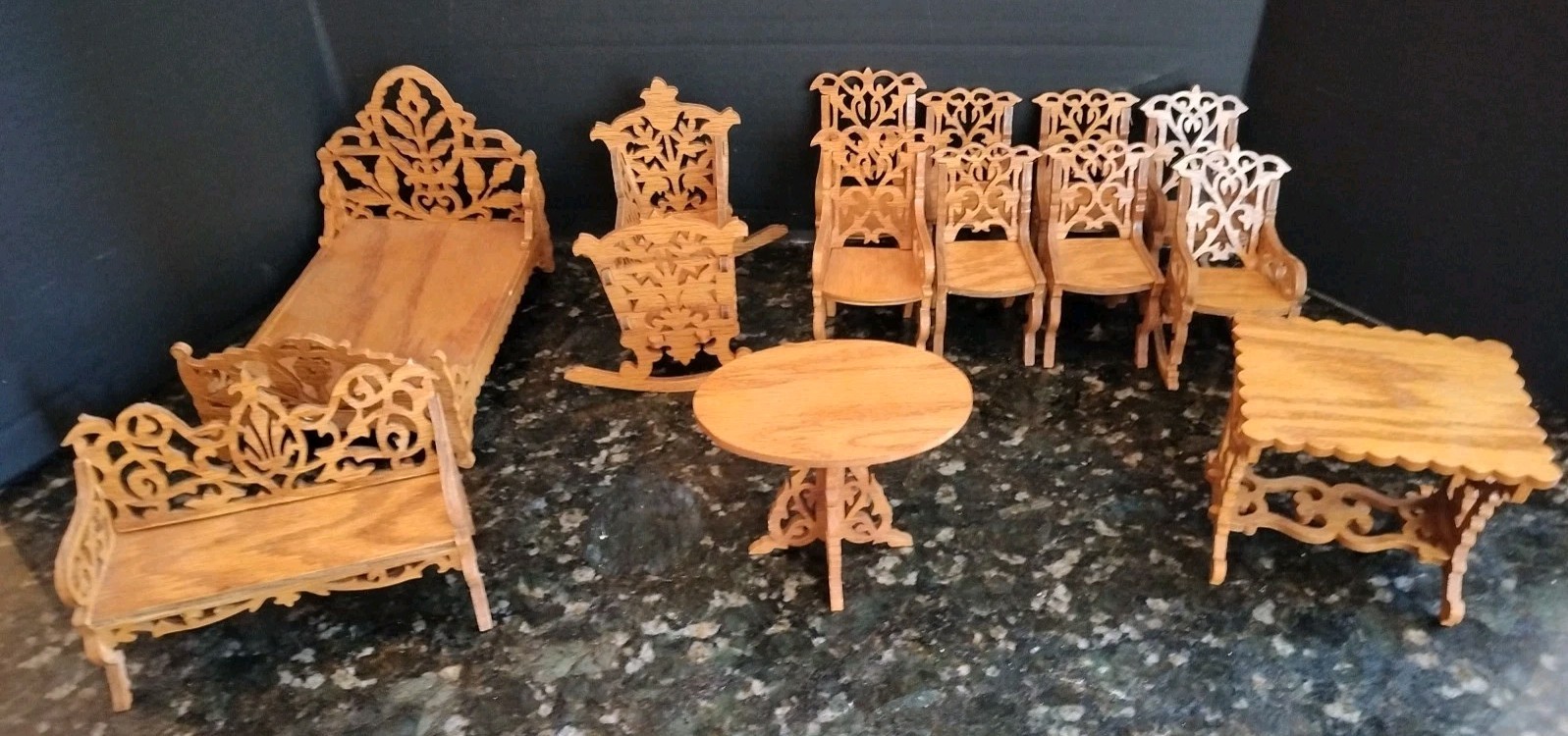 ORNATE CARVED WOOD DOLLHOUSE DOLL FURNITURE LOT OF 13 Bed 8 ORNATE CARVED WOOD DOLLHOUSE DOLL FURNITURE LOT OF 13 Bed 8