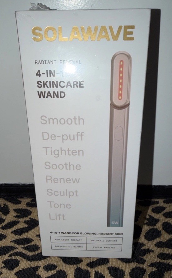 SOLAWAVE Radiant Renewal 4-in-1 Skincare WAND Red Light Therapy Facial Massage SOLAWAVE Radiant Renewal 4-in-1 Skincare WAND Red Light Therapy Facial Massage
