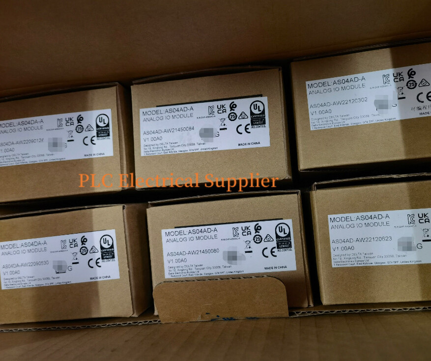 AS04AD-A 1PCS Newest&In Stock With Box Delta AS04AD-A Input Analog Module #F