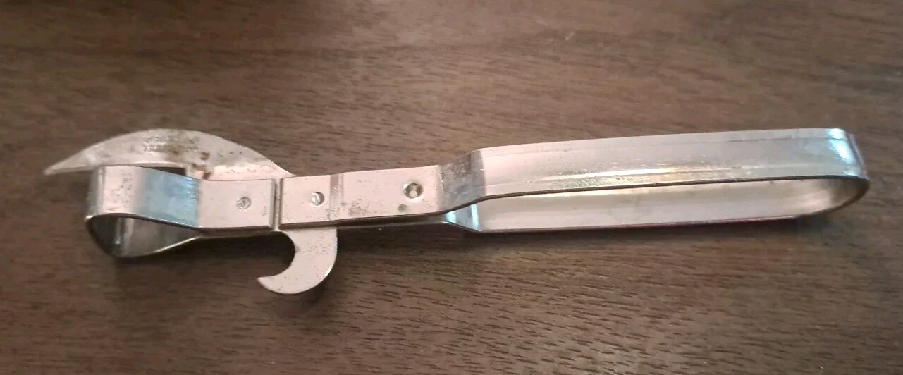 Vintage Vaughn's Can / Bottle Opener 