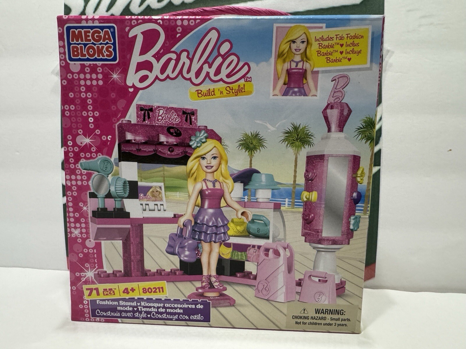 NEW Mega Bloks Barbie Fashion Stand # 80211 build & style 71 pcs. G13
