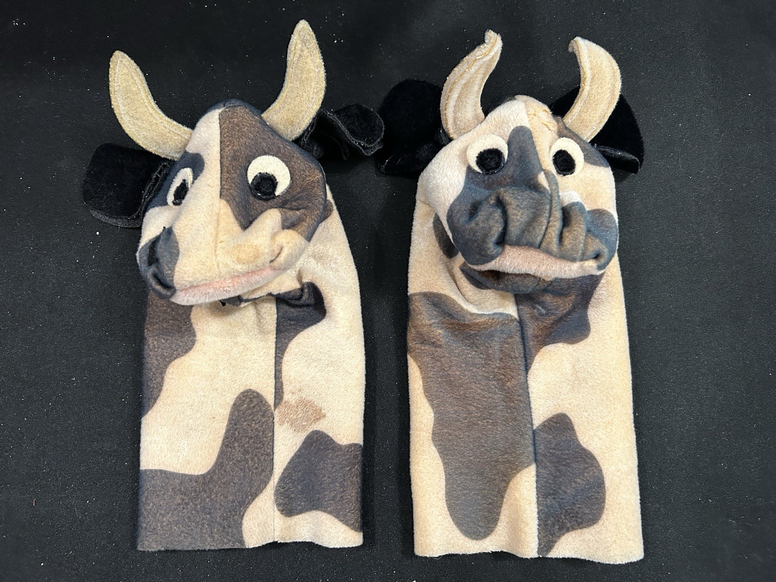 Vintage Rare Original Baby Einstein Legends & Lore Puppets Betsy & Cud Cows