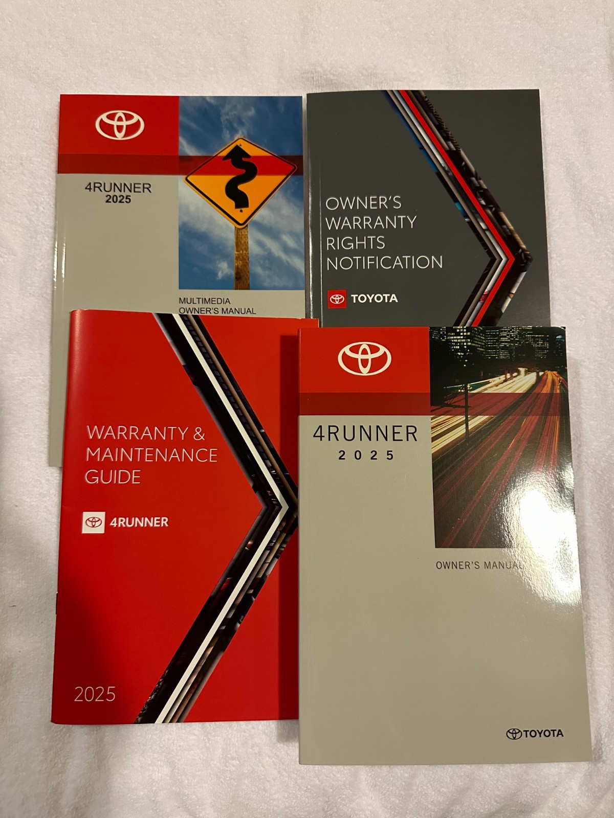 2025 Toyota 4Runner owner\'s manual 2025 Toyota 4Runner owner\'s manual