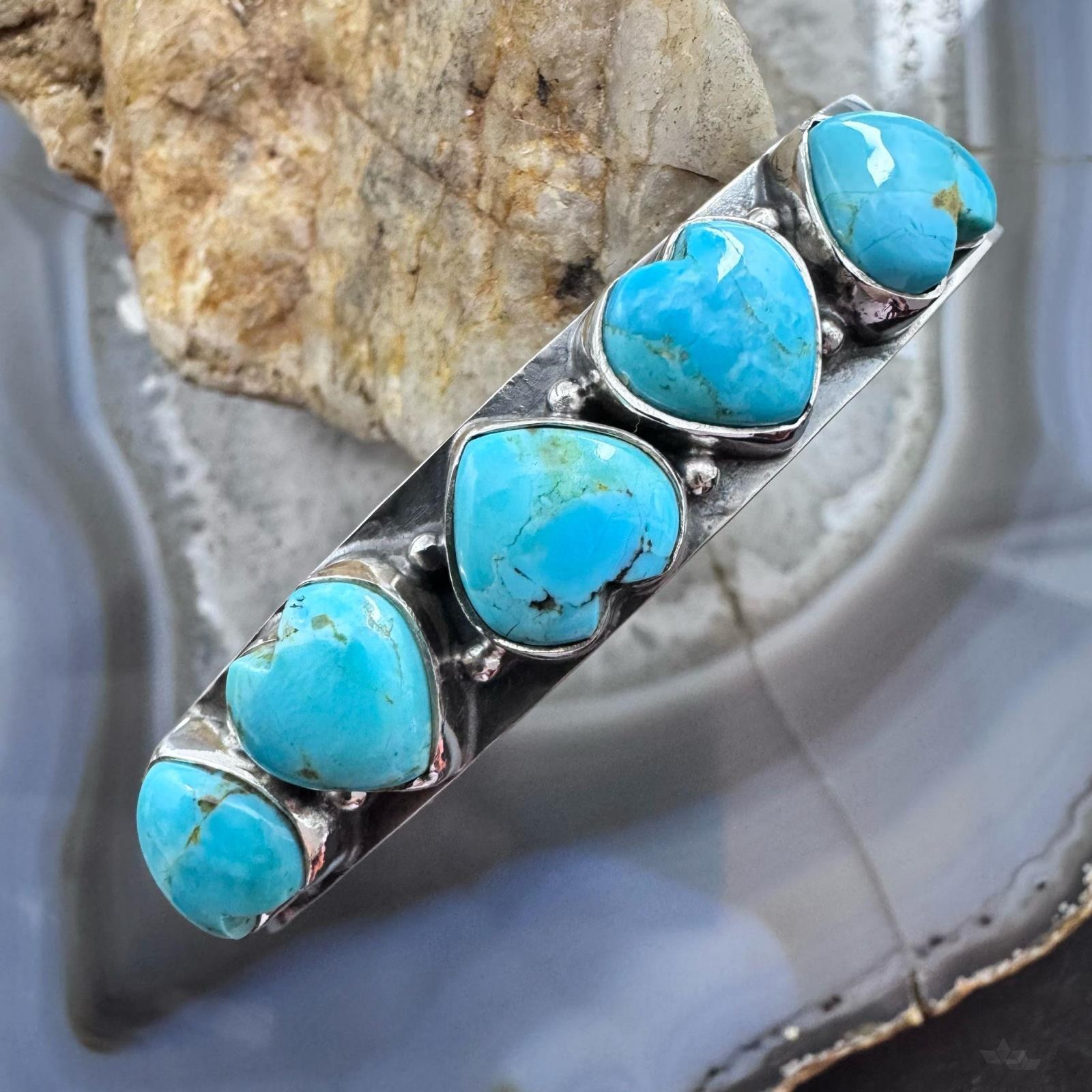 Sterling Southwestern Style 5 Blue Turquoise Heart Single Row Bracelet For Women