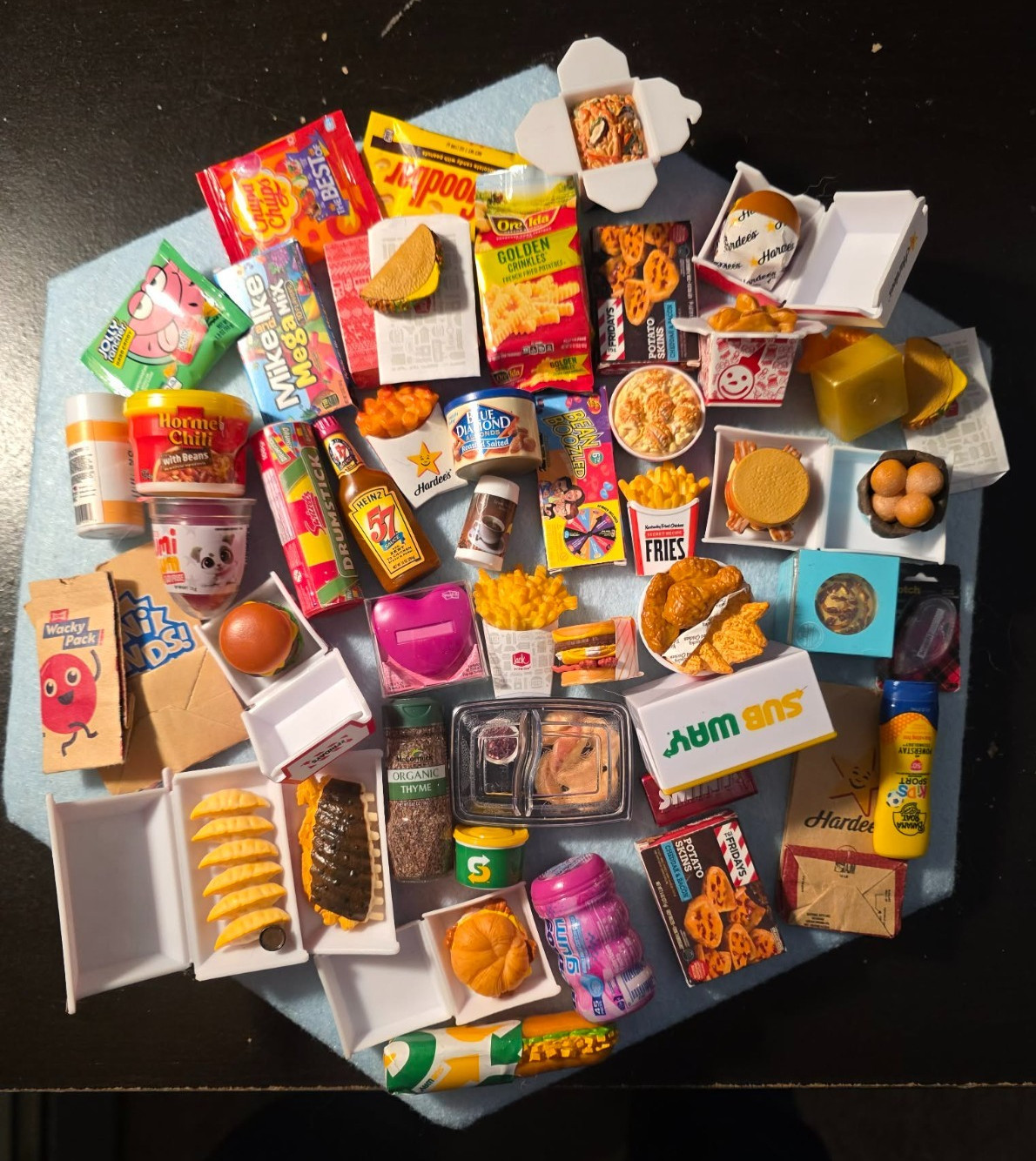 Zuru Mini Brands ass mini Brand assorted foods items as shown in photo Lot B Zuru Mini Brands ass mini Brand assorted foods items as shown in photo Lot B