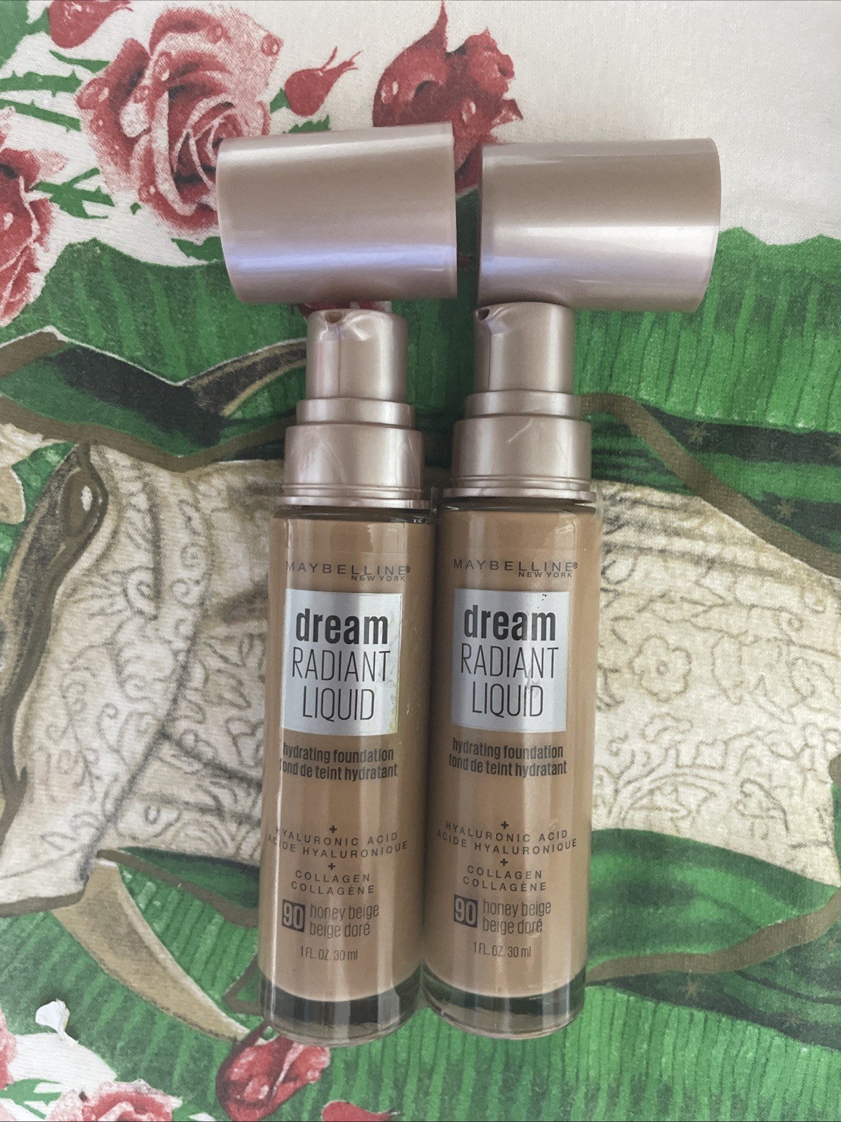 2~Maybelline 90 HONEY BEIGE Dream Radiant Liq Hydrating Foundation New HTF DISC