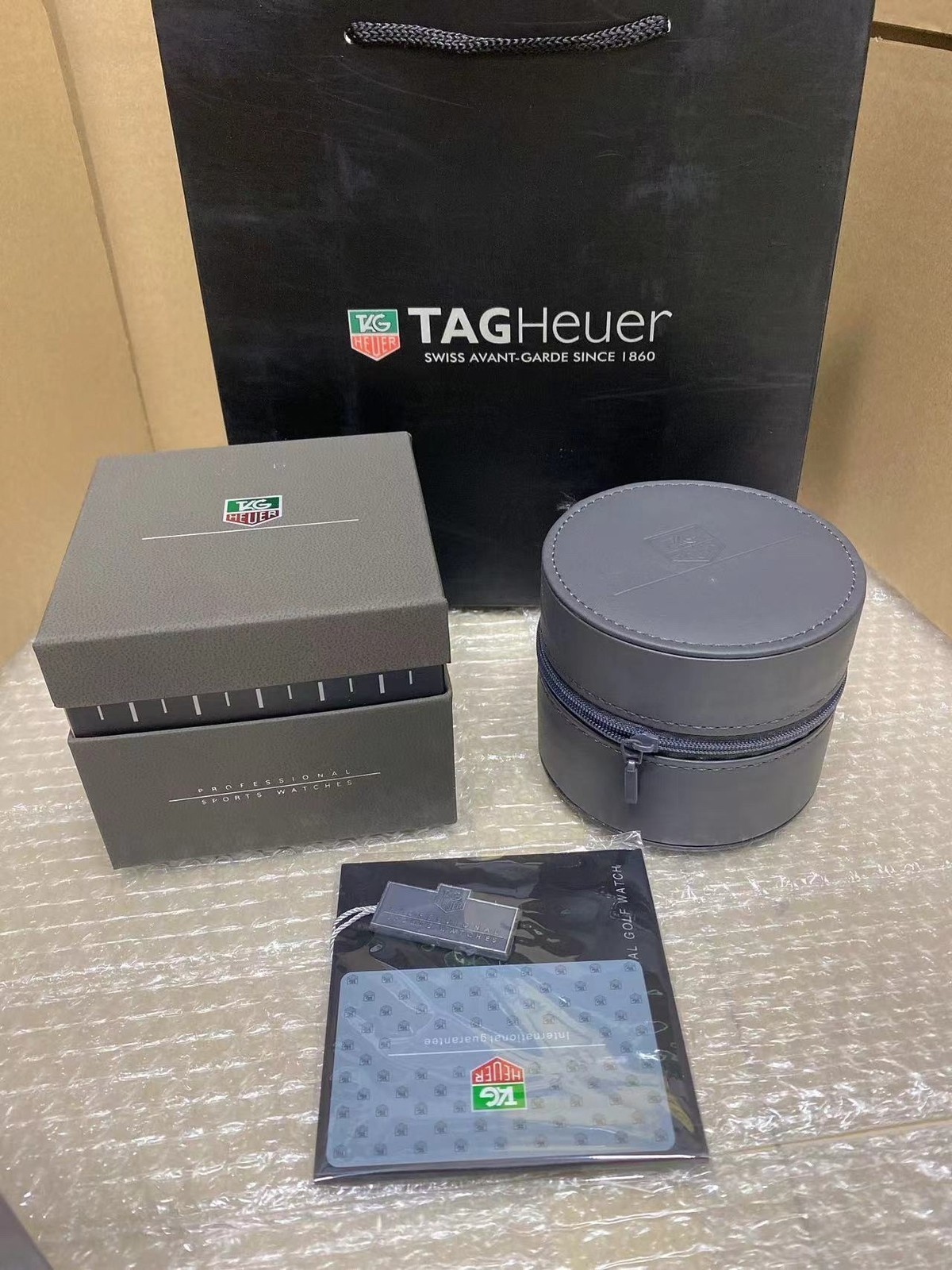 Luxury Watch Storage Box Gift Box For Switzerland TAG Heuer Luxury Watch Storage Box Gift Box For Switzerland TAG Heuer