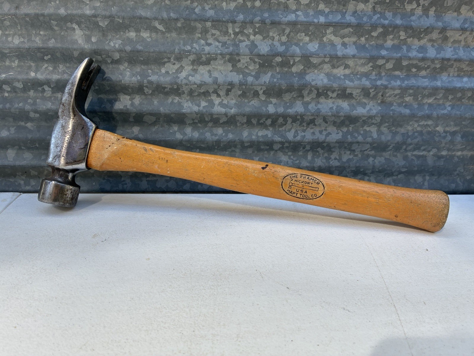 Vintage Hart The Decker 21 Framing Claw Hammer USA Original Handle 15 3/4 Long Vintage Hart The Decker 21 Framing Claw Hammer USA Original Handle 15 3/4 Long