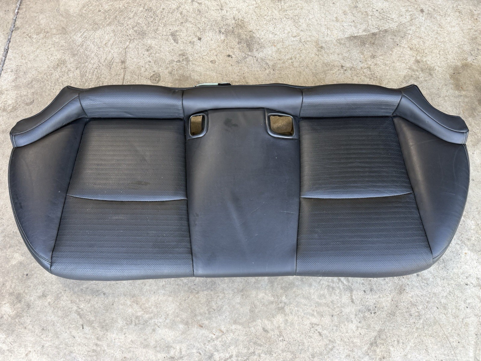2014 2015 INFINITI Q50S Rear Back Seat Bench G Black Leather   OEM