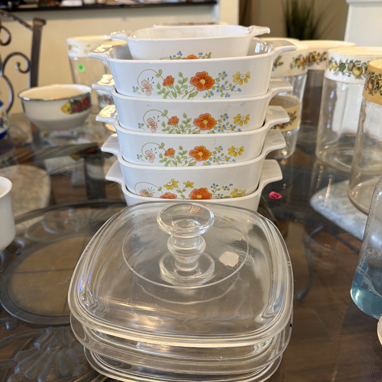 Lot 6 Corning Ware Wild Flower Casserole Dishes 3, A-1-B, 2,A-1.5-B, 1, P-43-B. Lot 6 Corning Ware Wild Flower Casserole Dishes 3, A-1-B, 2,A-1.5-B, 1, P-43-B.