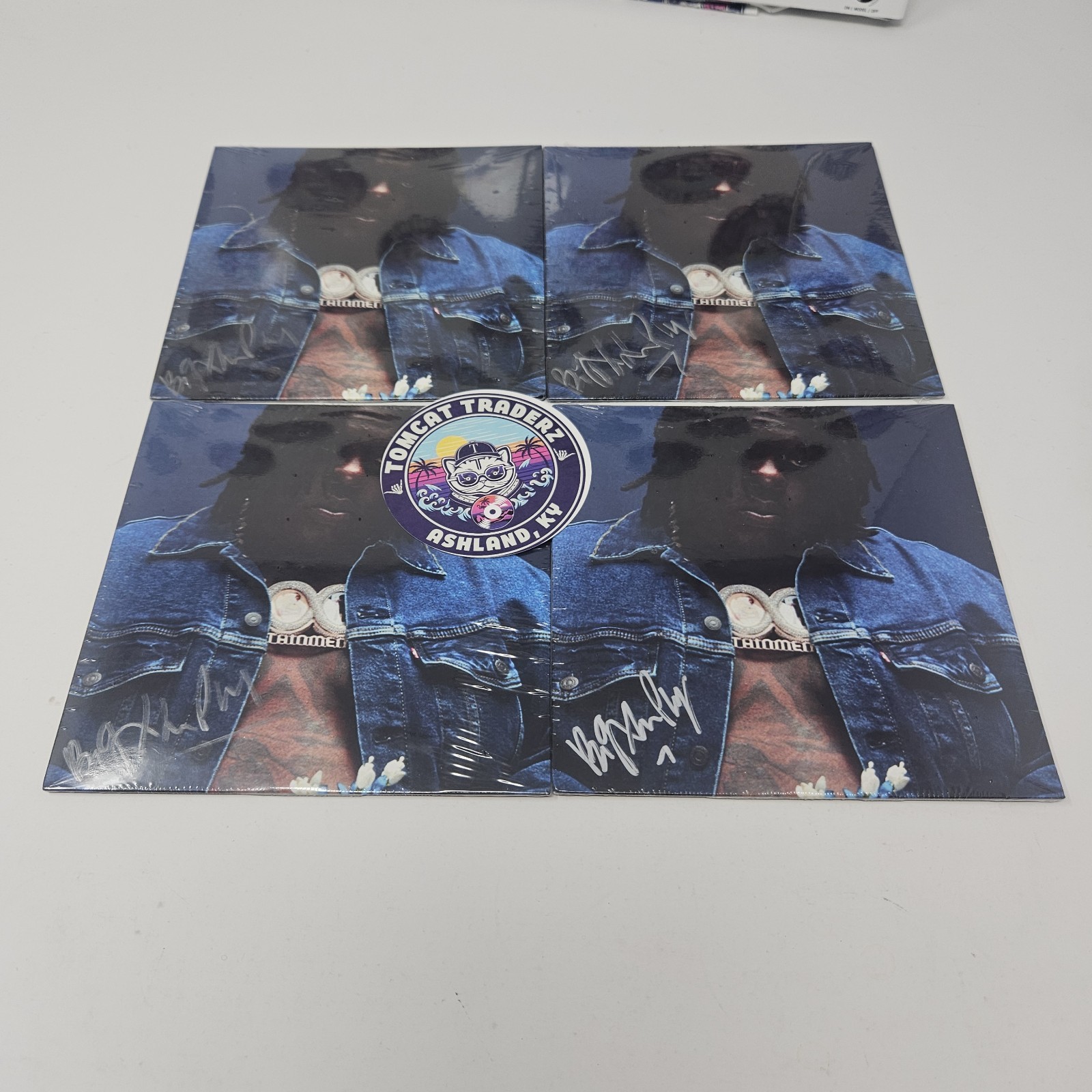 SIGNED COVER BIGXTHAPLUG - I Hope You\'re Happy CD SIGNED COVER BIGXTHAPLUG - I Hope You\'re Happy CD